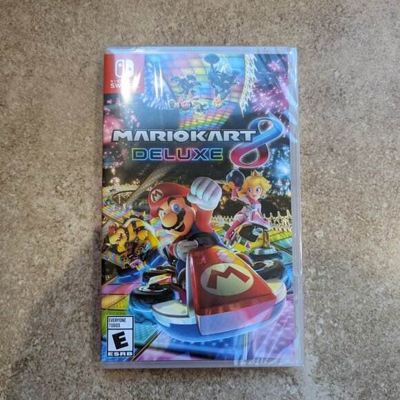 Mario Kart 8 Deluxe Nintendo Switch Game Physical Cartridge Brand New Mariokart - Picture 4 of 9